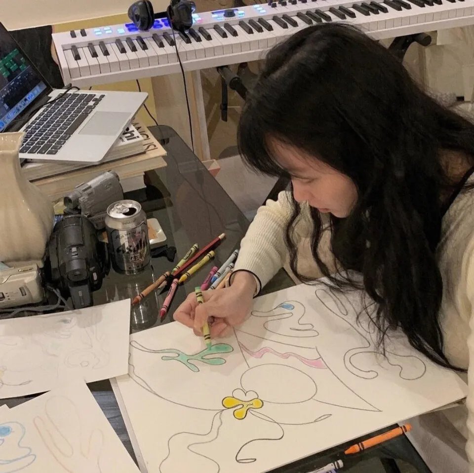 接吻了还是普通朋友吗